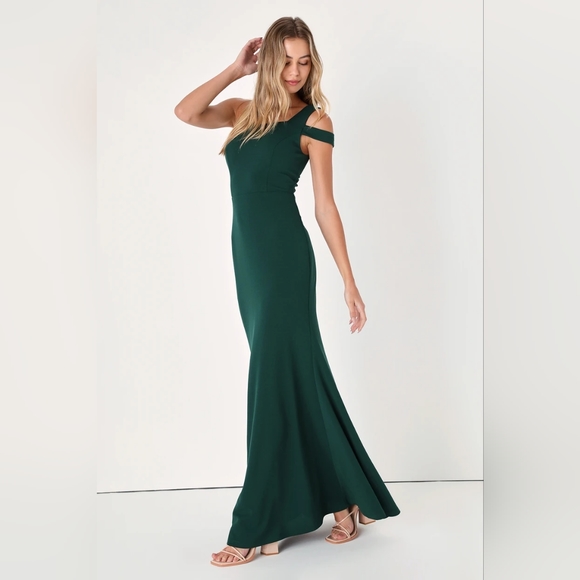 SOLD--Not For Sale-Make an Entrance Hunter Green One-Shoulder Mermaid Maxi Dress - Picture 3 of 4